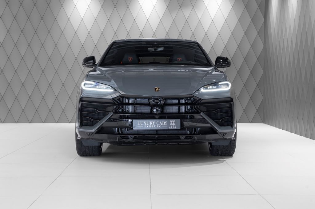 Urus 4.0 V8 SE GREY/ORANGE PANO B&O CARBON - Bild 2