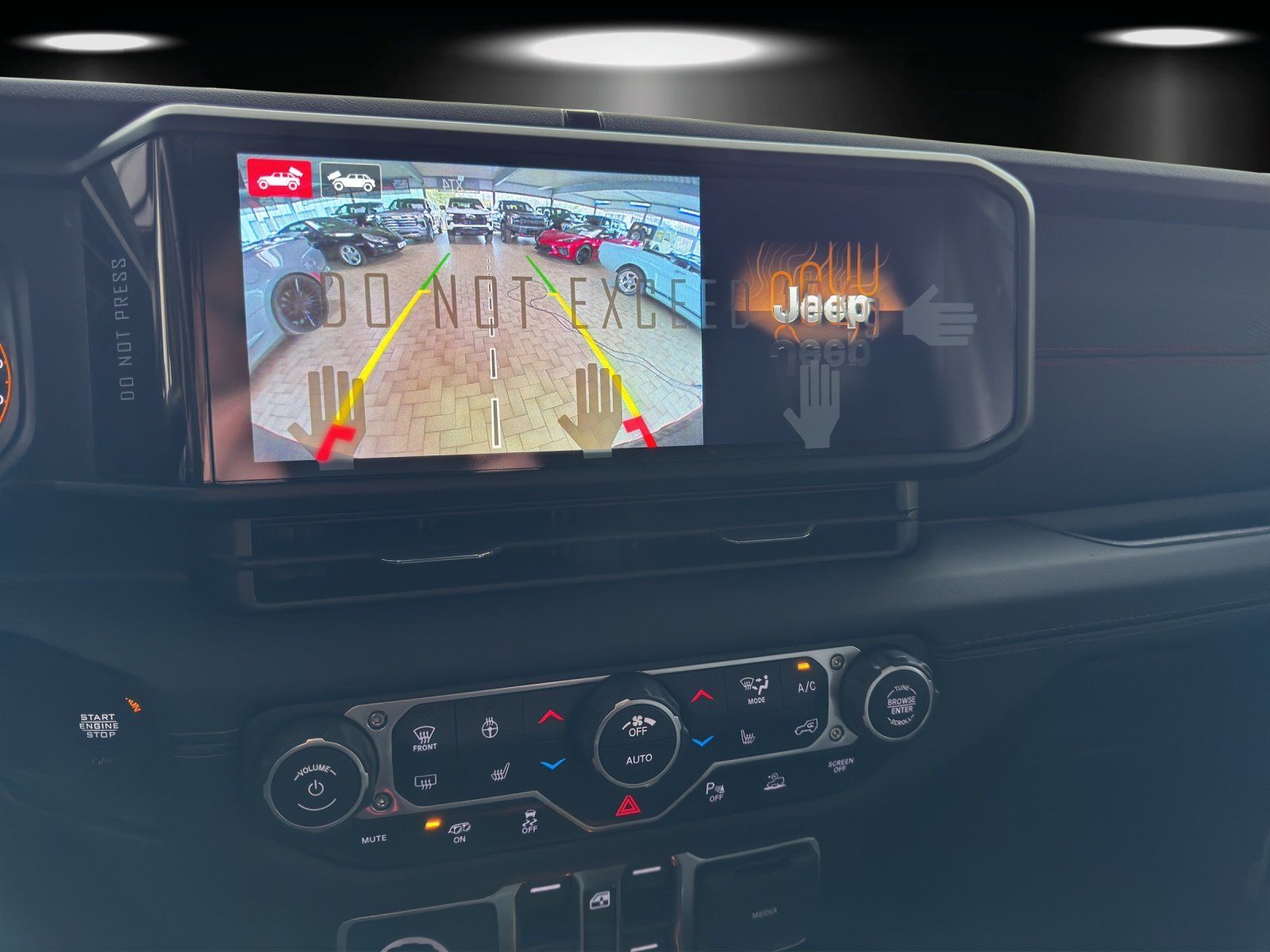 Fahrzeugabbildung Jeep Wrangler Rubicon Xtreme 392 6.4 V8 Hemi FINAL