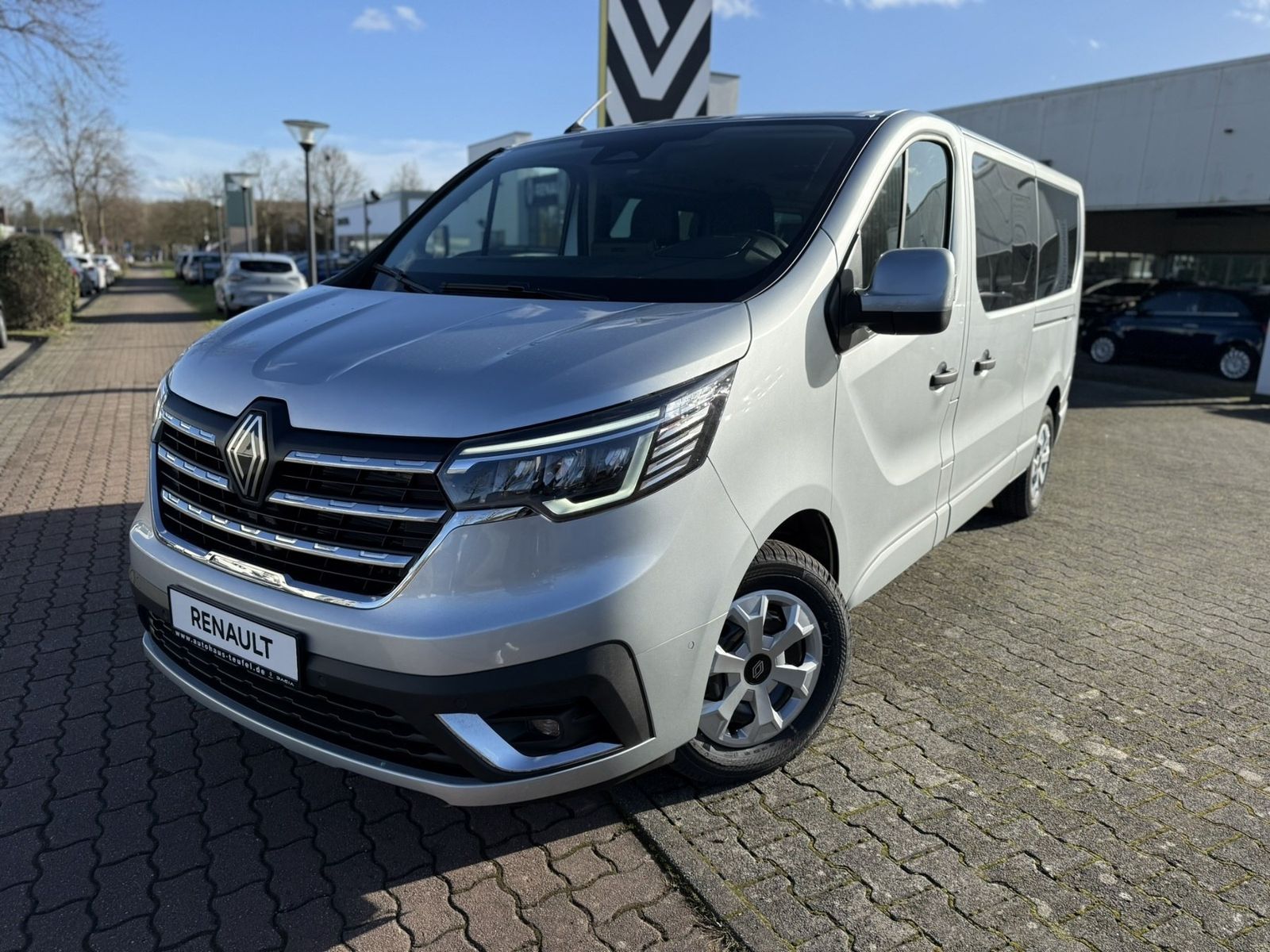 Renault Trafic - Bild 2