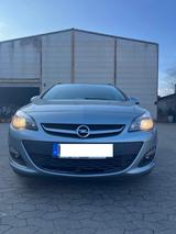 Opel Astra Sports Tourer 1.7CDTI ecoFlex Standheizg - Opel Astra: Sports Tourer Ecoflex