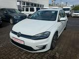 Volkswagen Golf VII Lim. e-Golf KLIMAAUT/NAVI/PDC/1.HAND - Volkswagen Golf mit Elektro-Antrieb: Limousine