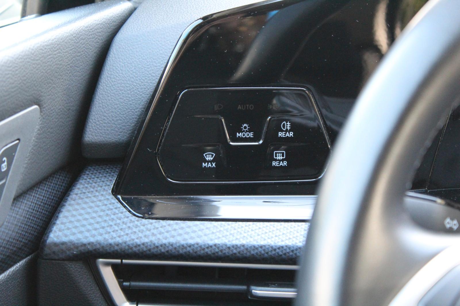Volkswagen Golf VIII Lim. United*LED*Virtual Cockpit*Navi, миниатюра 18