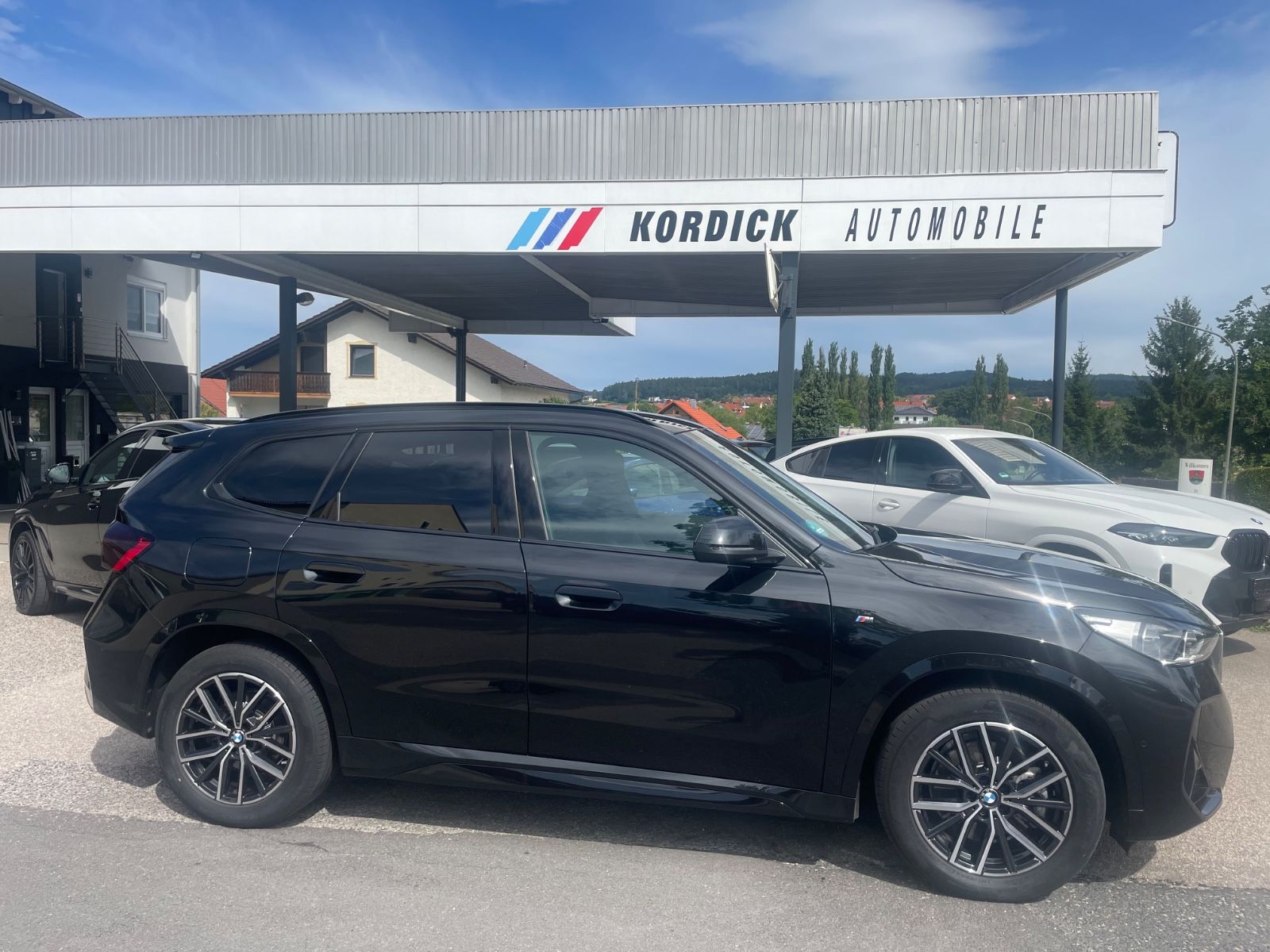 BMW X1 xDrive 23d ///M-SPORT U11/LC+/LED ad./AHK/DA+ foto 3