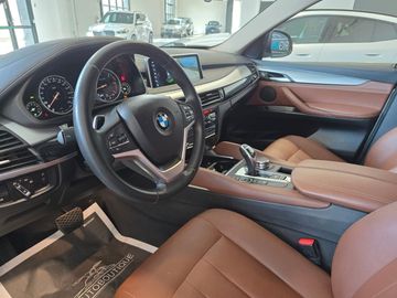 BMW X6 - 11