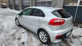 Kia Rio UEFA Euro 2016*Premium-Paket*HU 12.27*2.Hand - Kia Rio mit Benzin-Antrieb: Limousine, 1.2