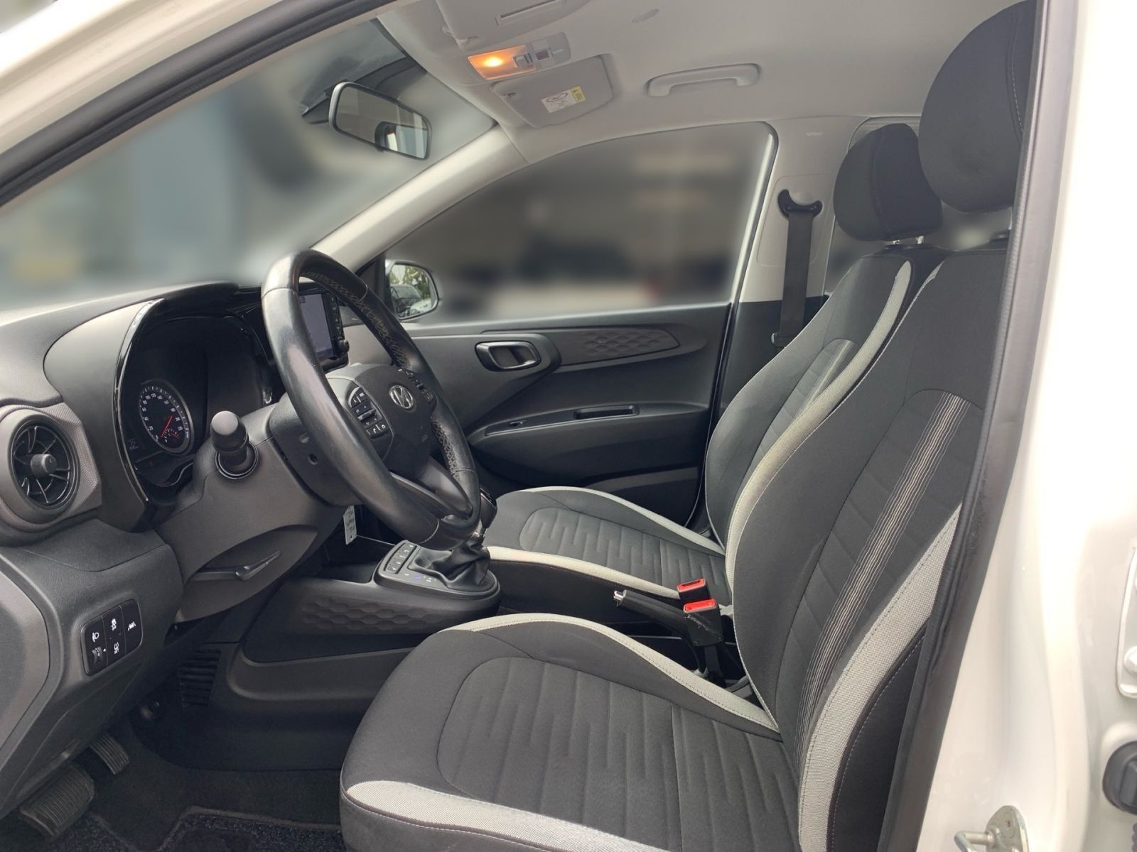 Fahrzeugabbildung Hyundai i10 1.2 Trend Automatik Navi Sitzheizung
