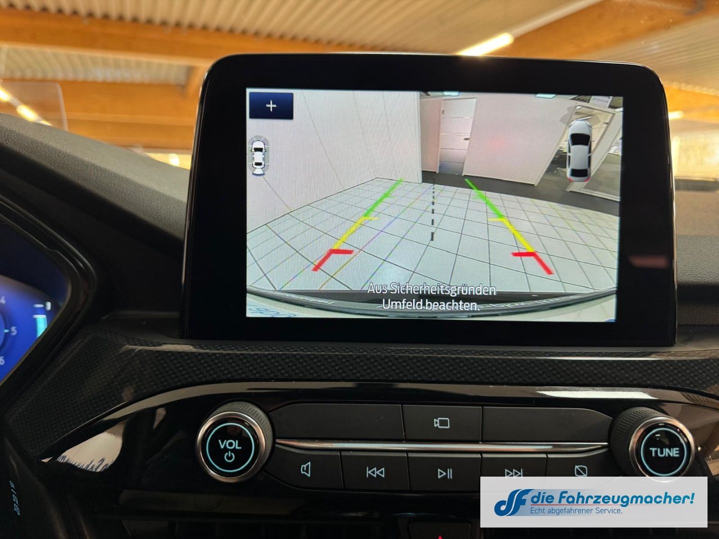Fahrzeugabbildung Ford Kuga ST-Line HUD Navi Digitales Cockpit LED Blen