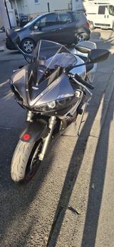 Yamaha R6 YZF RJ05  - Offers