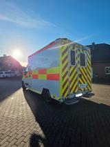 Renault RTW RETTUNGSWAGEN Langstrecke; Durchgangstür - Rettungswagen (RTW)