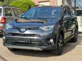 Toyota RAV 4 2,5-l-Hybrid Style Selection Auto 4x4 - Toyota Gebrauchtwagen von 2018