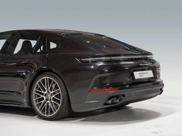 Porsche Panamera - 11