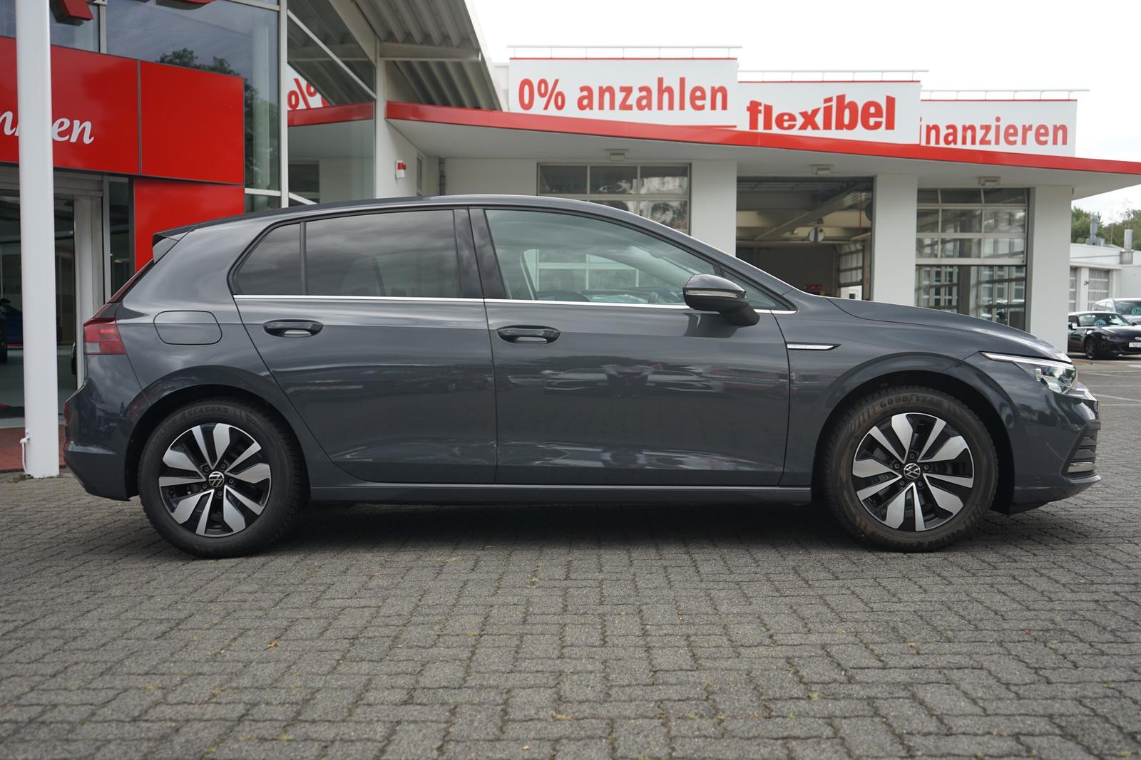 Volkswagen Golf VIII Style 1.5 eTSI DSG Navi LED ACC PDC, миниатюра 3