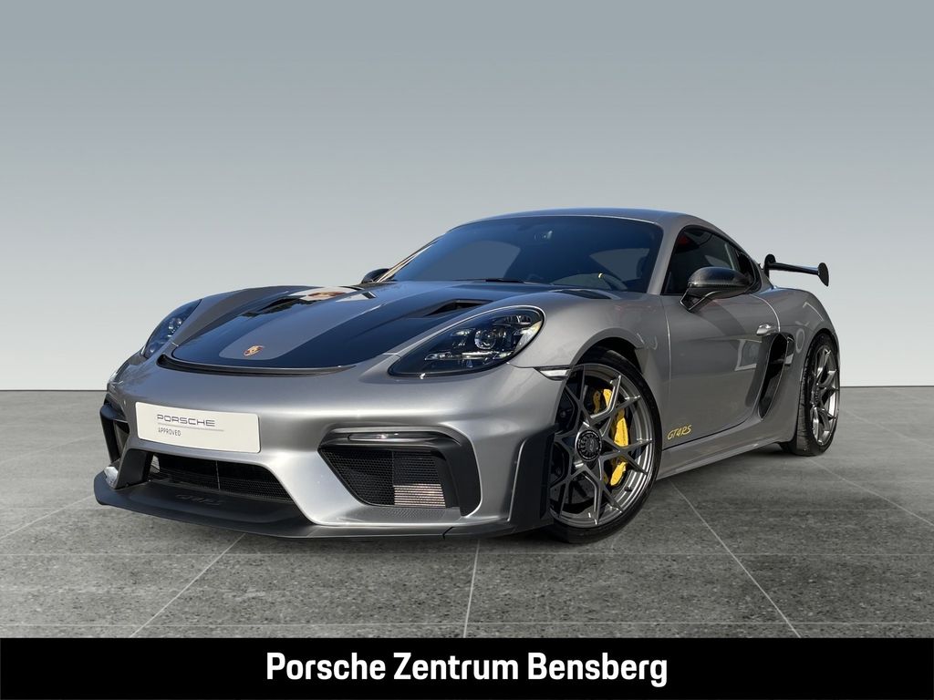 Porsche 718 Cayman GT4 RS