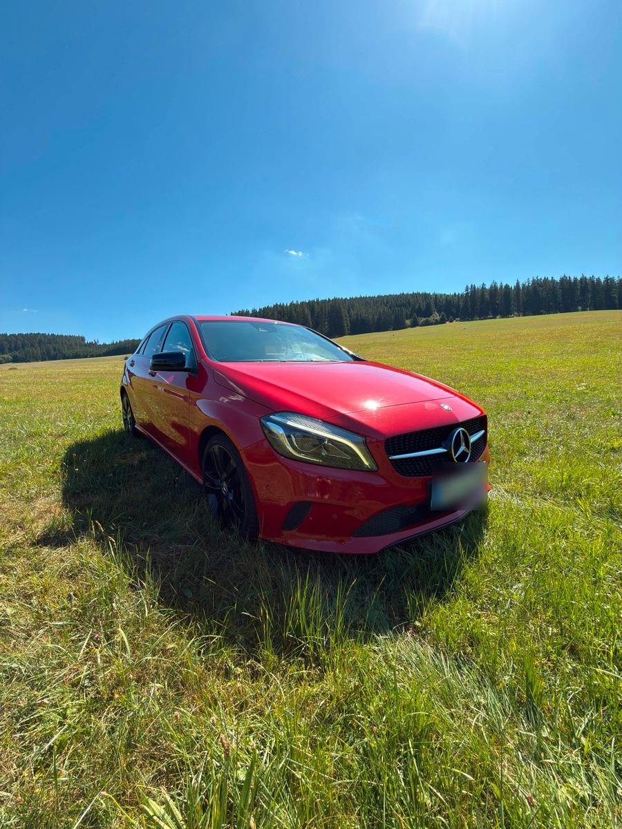 Mercedes-Benz A 180