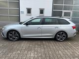 Skoda Octavia Combi 2,0TDI RS Plus DSG/PANO/1.HD/MWST - Skoda Octavia: RS TDI