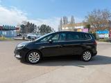 Opel Zafira Tourer 1.4 Turbo Automatik (7xSITZER) - 7 Sitzer Autos