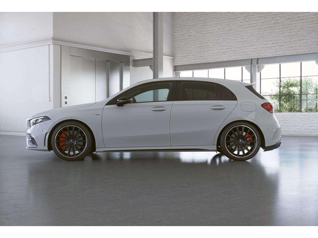 Mercedes-Benz AMG A 35 4M DISTRONIC Panorama MULTIBEAM LED