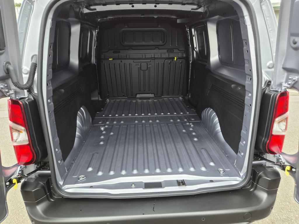 Peugeot Partner L2 Hdi 130 EAT8 Vorrüstung AHZV Worksite
