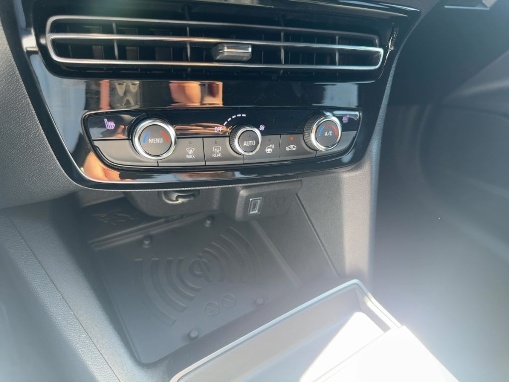 Fahrzeugabbildung Opel Mokka Ultimate Massage SHZ RFK MATRIX