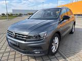 Volkswagen Tiguan 2.0 TDI SCR IQ.DRIVE IQ.DRIVE - Behindertengerechte Volkswagen Tiguan
