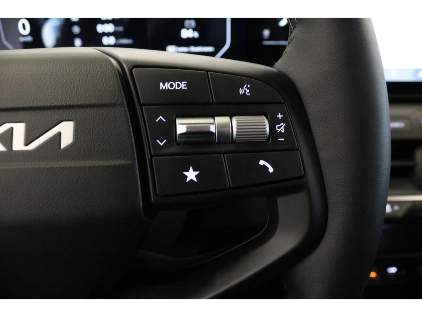 Fahrzeugabbildung Kia K4 1.6 T-GDI 110 kW Spirit Navi Digitales Cockpi