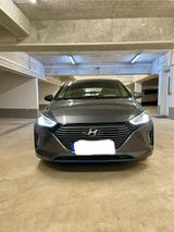 Hyundai IONIQ 1.6l GDi HYBRID Style - blaue Hyundai IONIQ