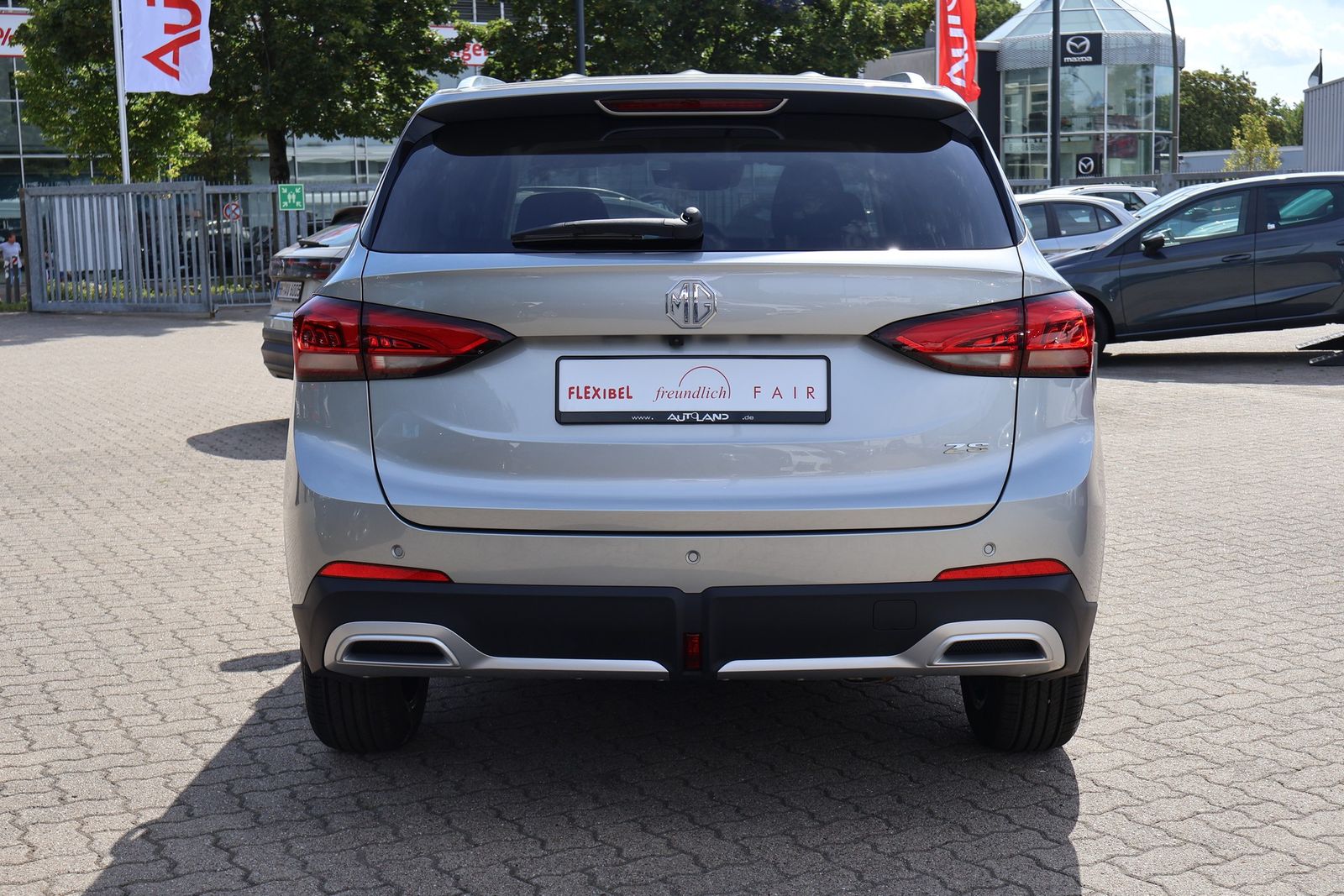 MG ZS