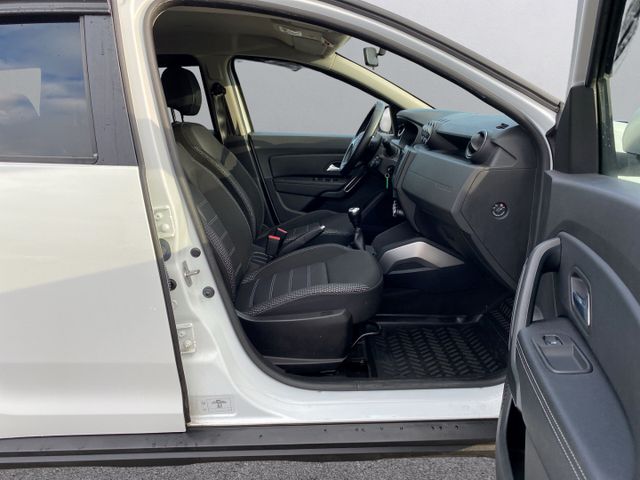 Duster II Prestige 1,6 *NAVI+KAMERA+PDC+GRA+2.HD