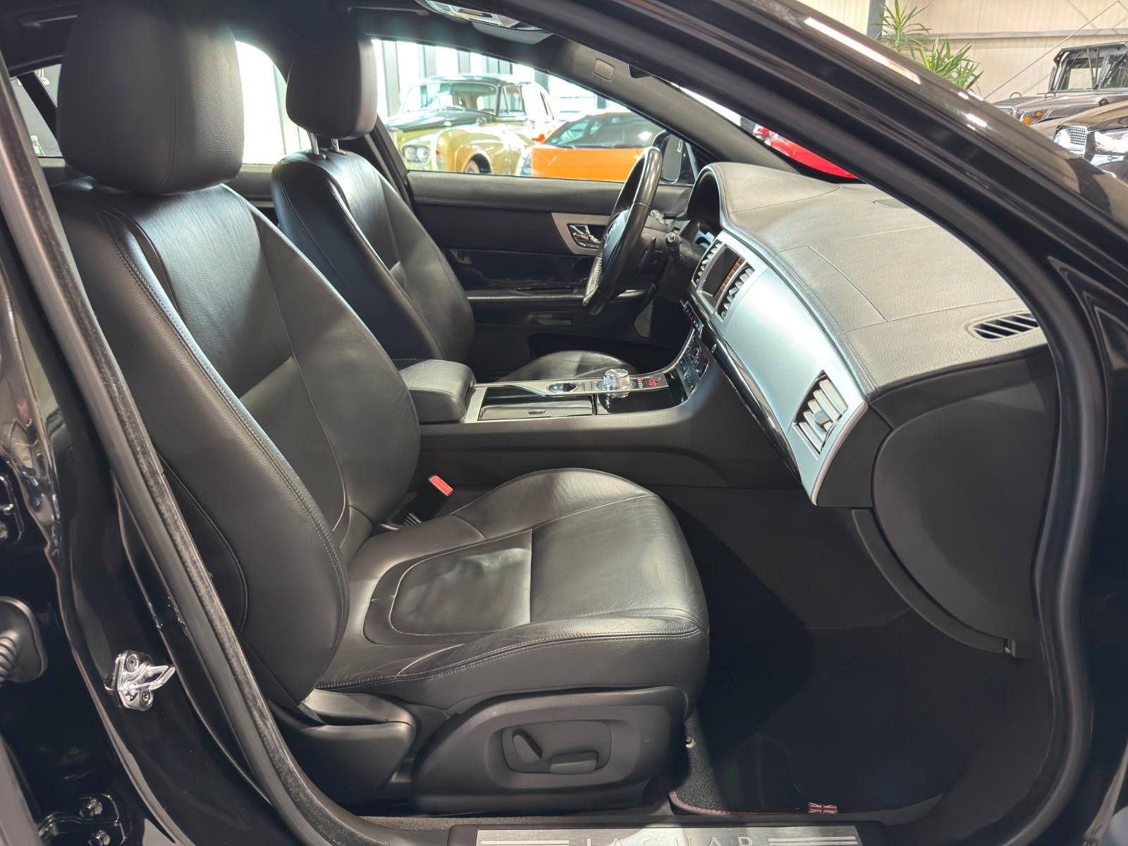 JAGUAR XF S - 3.0 V6 DIESEL - 275 CV - BVA  PACK SPORT