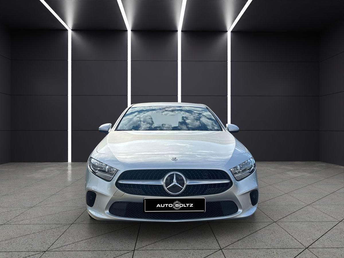Mercedes-Benz A 180 Limo Progressive Sitzheizung Business MBUX foto 2