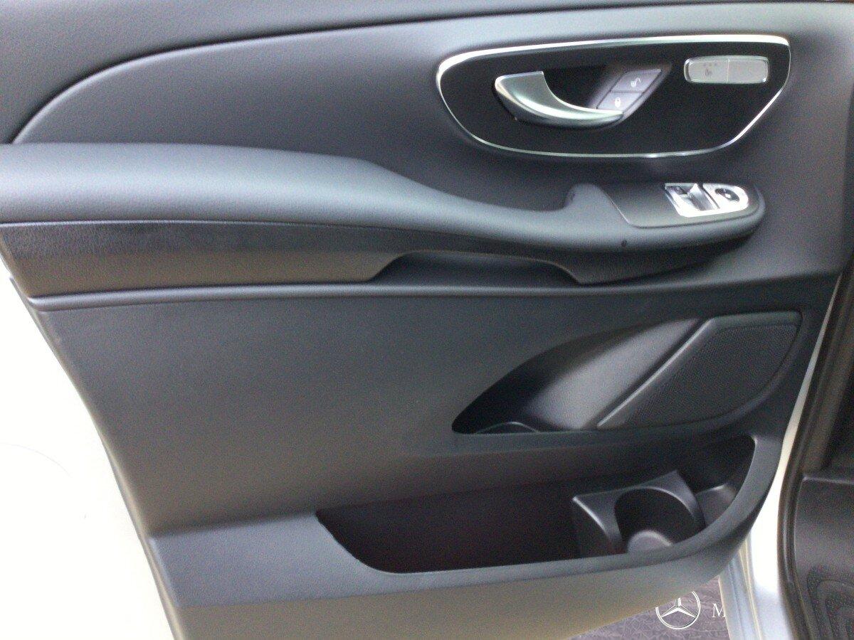 Mercedes-Benz V 250 d STYLE AMG+DIST+360+AHK+TOTWINK+MULTIBEAM