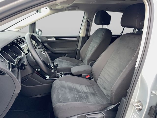 Touran HIGHLINE 1.4 TSI NAVI ACC LED PDC SHZ AHK