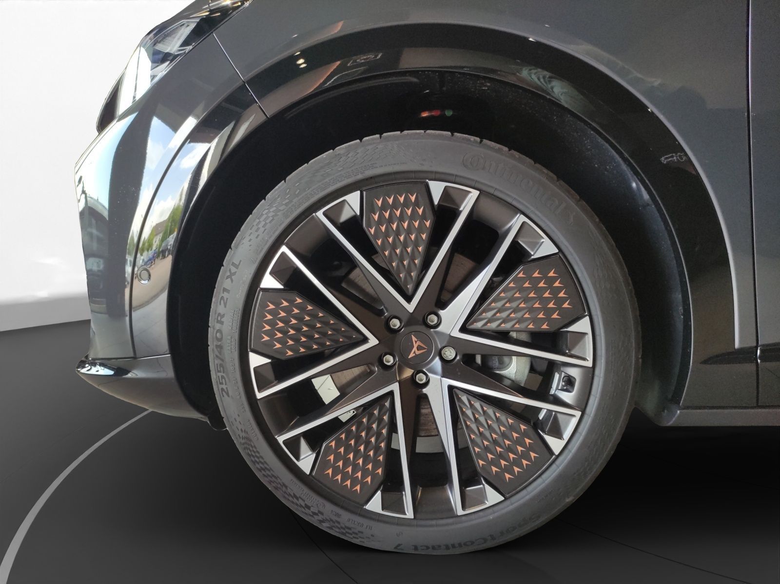 Cupra Tavascan - Bild 9