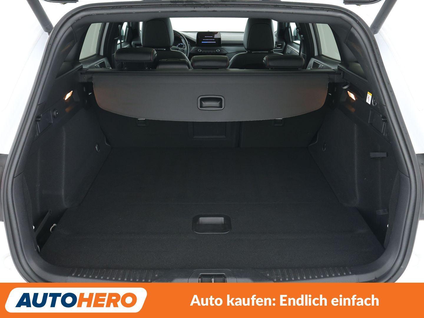 Ford Focus 1.5 EcoBoost ST-Line Aut.*NAVI*LED*ACC*CAM