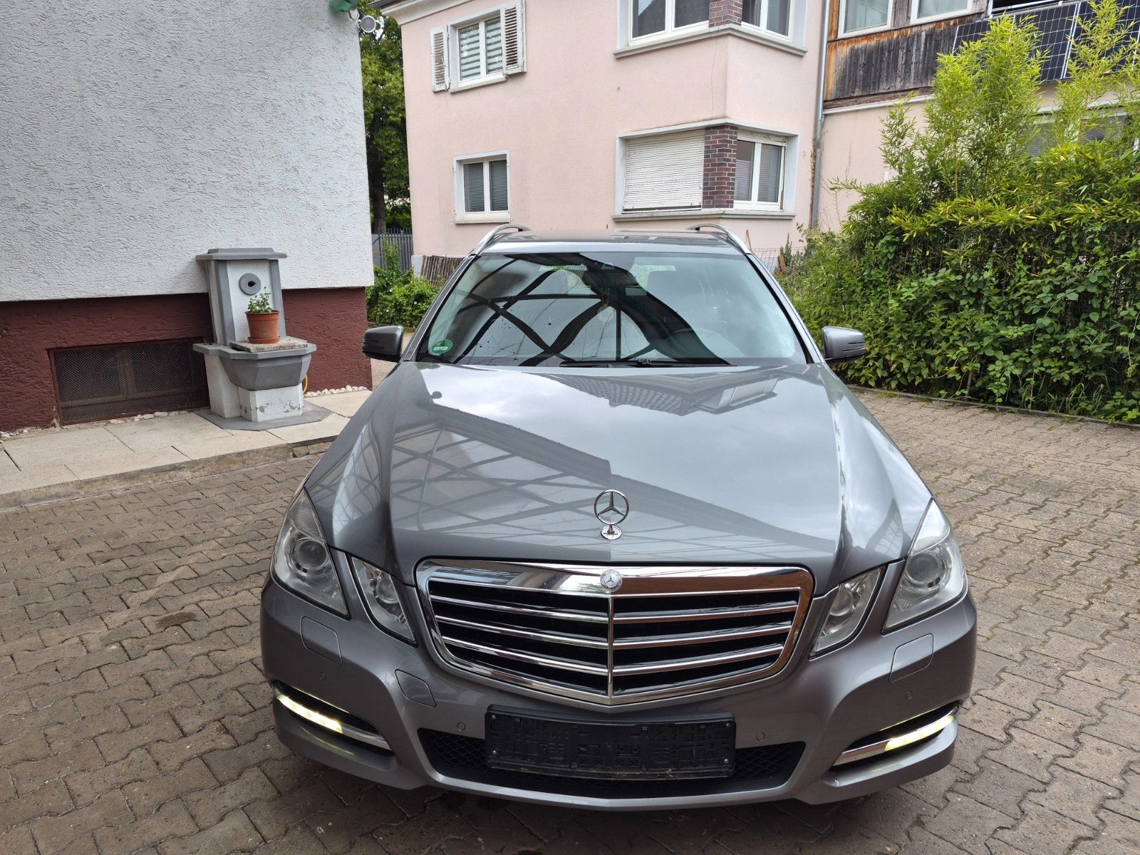 Mercedes E 250 - 1