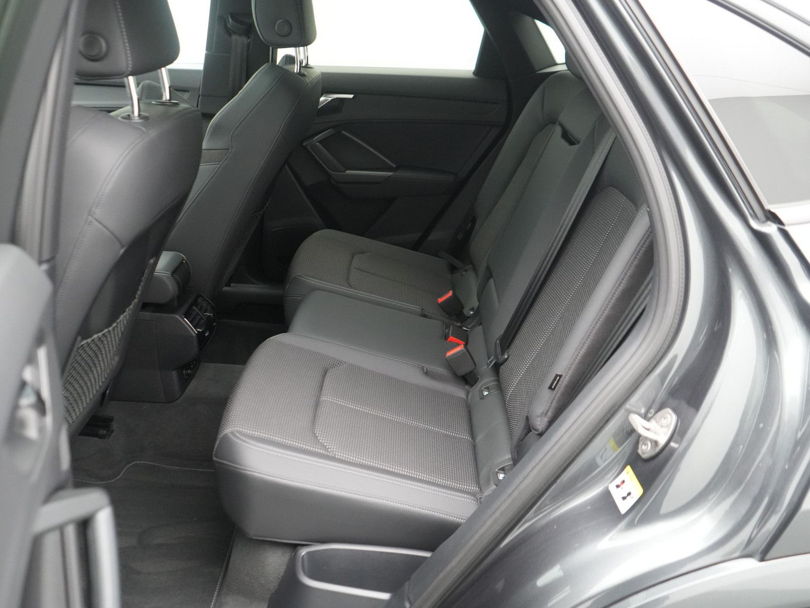 Audi Q3 Sportback 45 e S line S-TRON PANO MATRIX ACC foto 15
