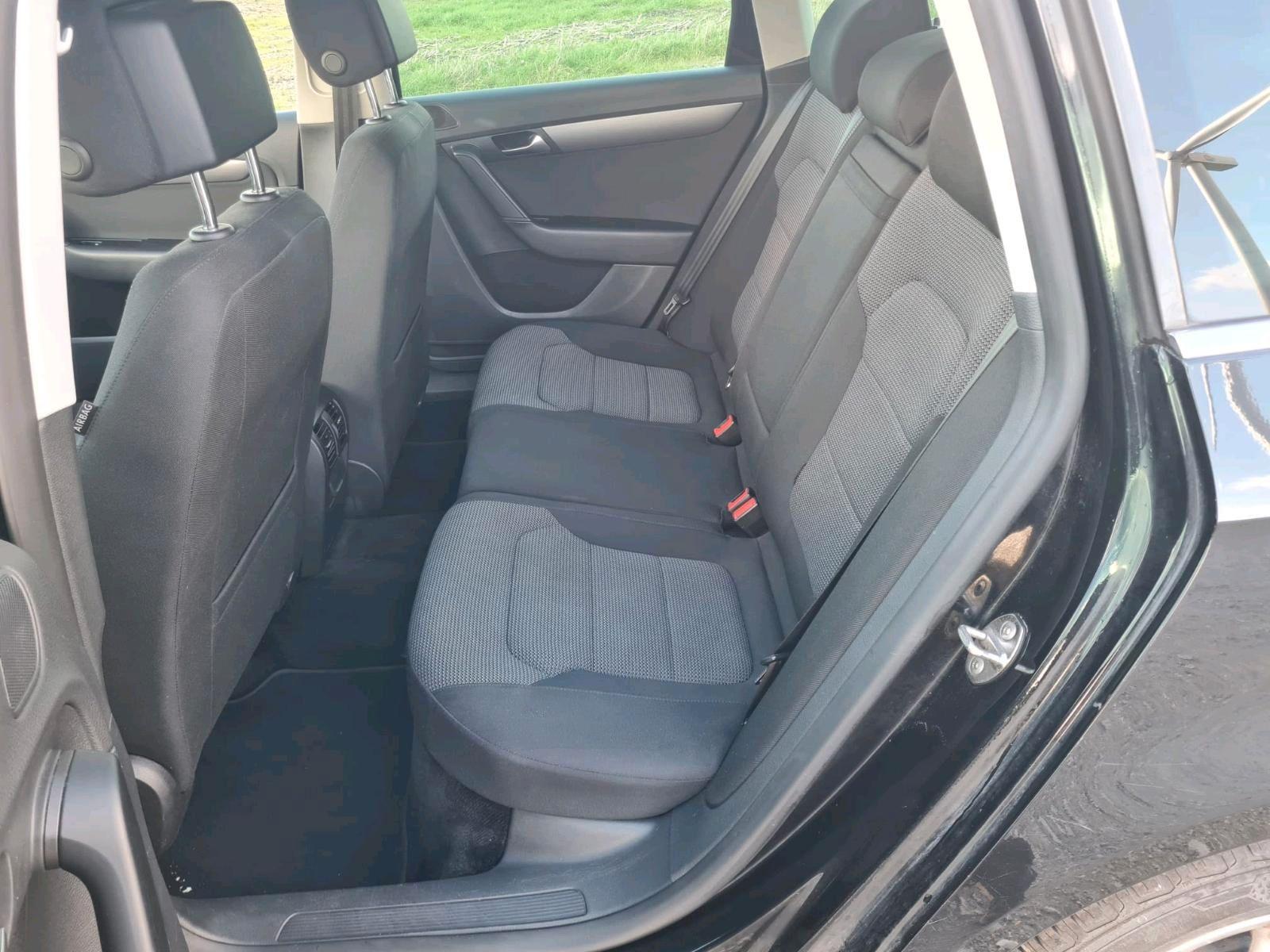 Volkswagen Passat 2011 — photo 6