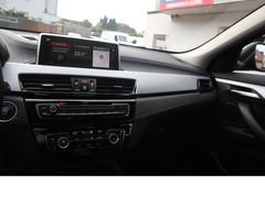 Fahrzeugabbildung BMW X2 sDrive 20 i Advantage Navi Tempo Scheckheftge