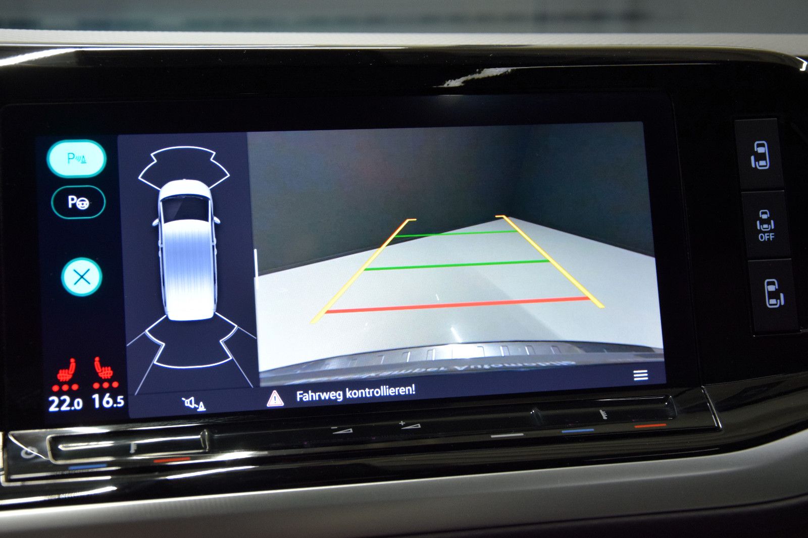 Fahrzeugabbildung Volkswagen T7 Multivan Style lang h/k ACC HuD Stndhz Matrix