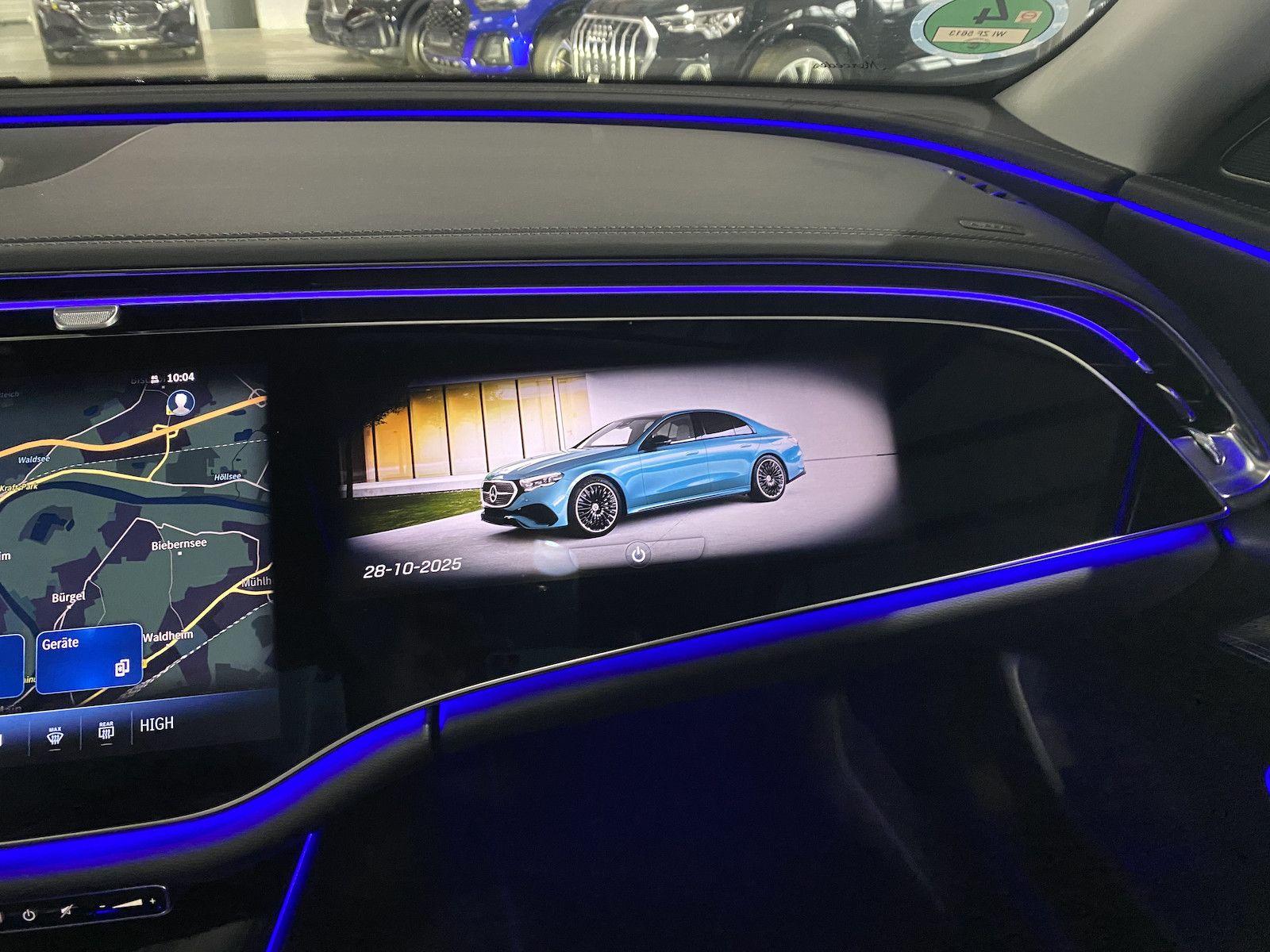 Fahrzeugabbildung Mercedes-Benz E 220 d T 4M Exclusiv/HYPER/PANO/Leder/Pano/DIS/