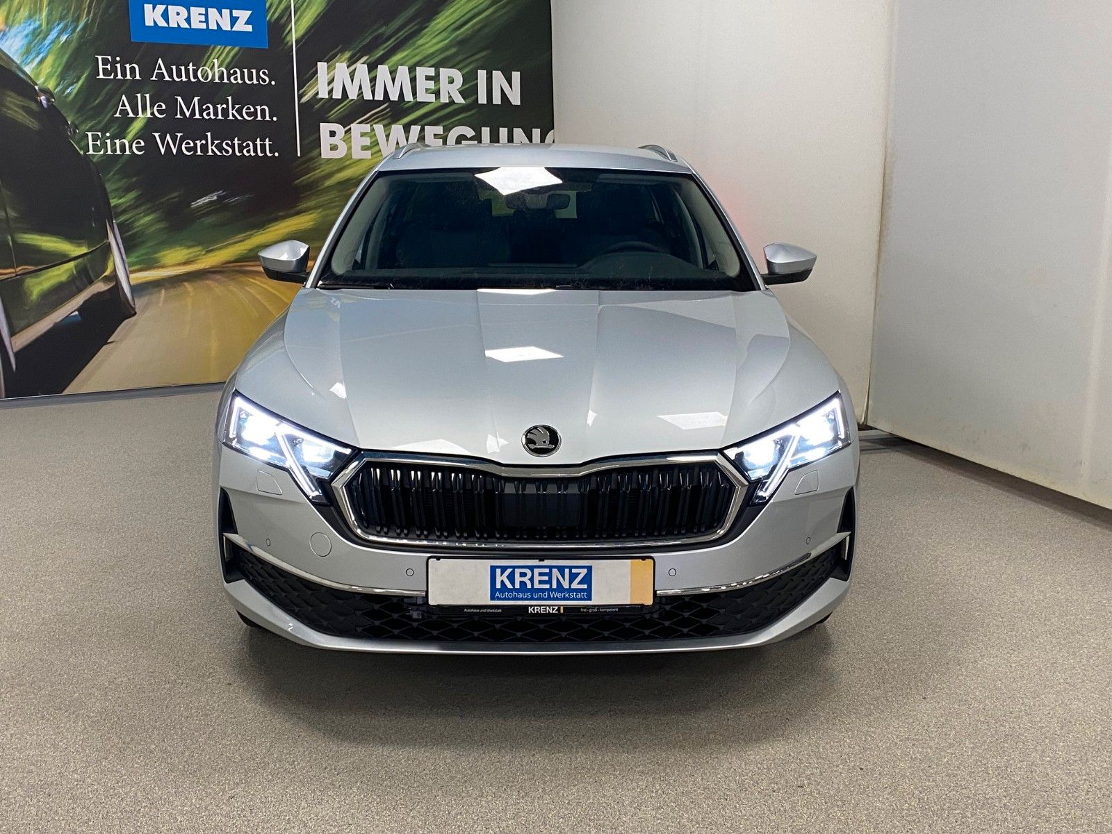 Fahrzeugabbildung SKODA Octavia 1.5 TSI MHEV 110kW DSG Selection+Matrix+