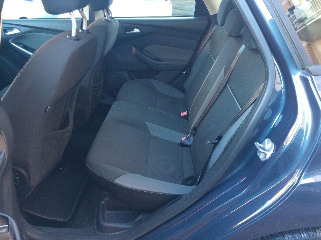 Ford Focus 2013 — photo 15