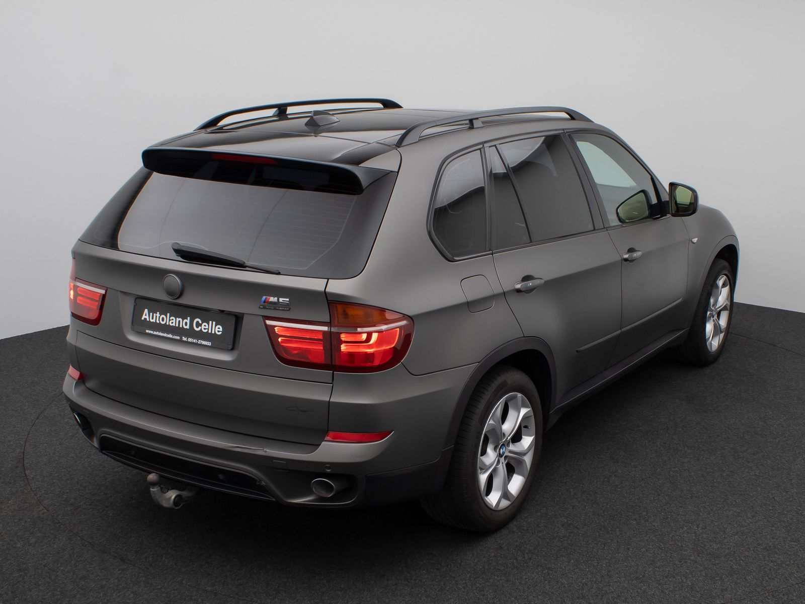 Fahrzeugabbildung BMW X5 xD40d  Sport Panorama Kamera HUD HiFi SoftCL
