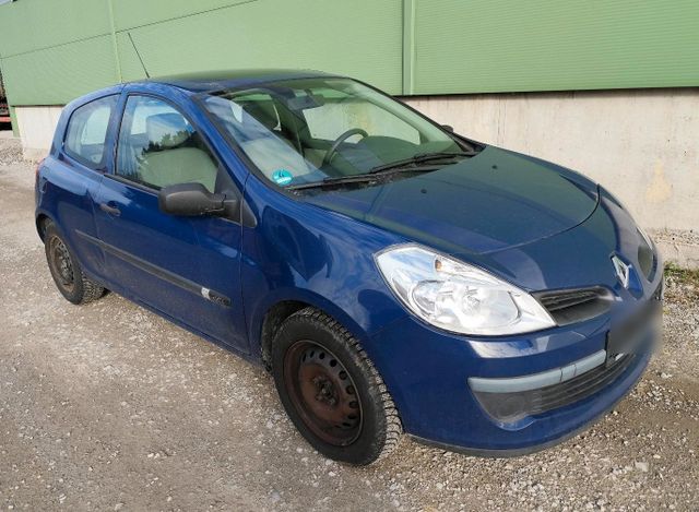 Renault Clio 1,5 Diesel TÜV neu