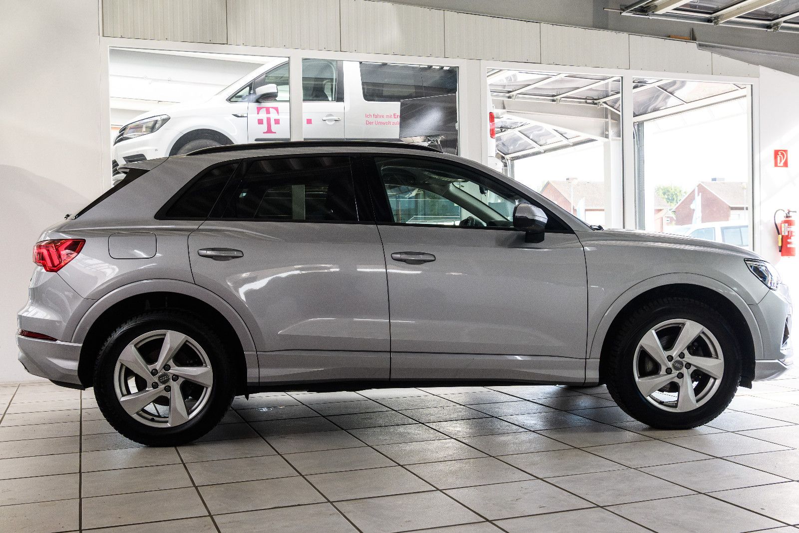 Fahrzeugabbildung Audi Q3 35 TFSI advanced