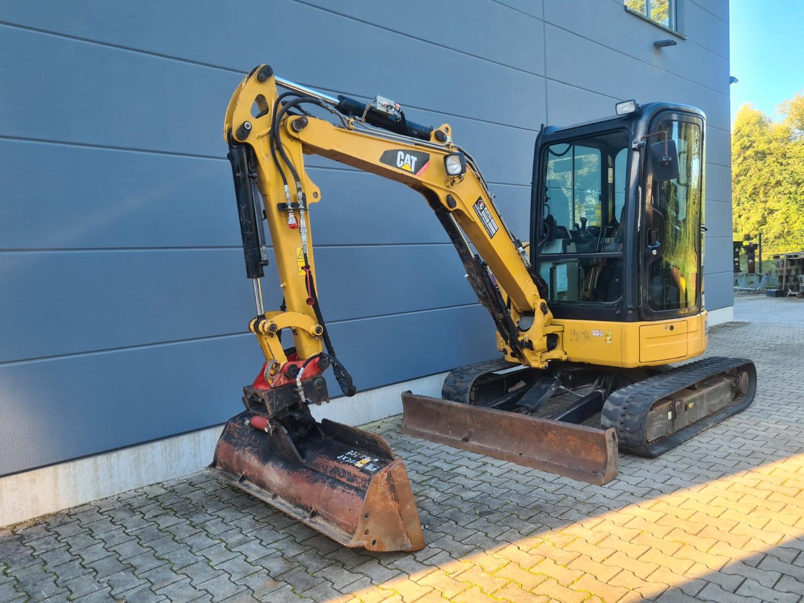 CAT 303.5 CR - Hydrl. Grabenlöffel- Schnellw. MS03