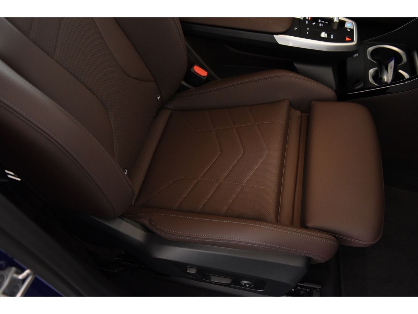 BMW iX1 - Bild 13