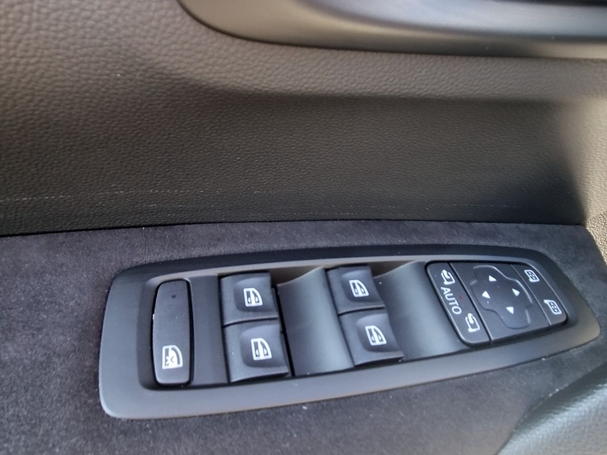 Fahrzeugabbildung Renault Kadjar Black Edition TCe 160 EDC