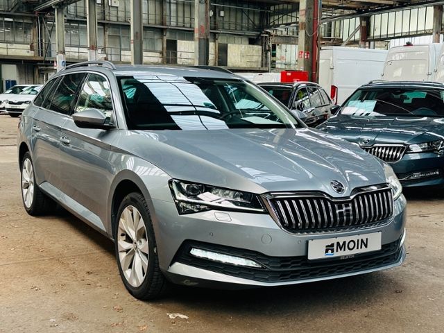 Skoda Superb Combi Ambition TDI DSG LED RFK NAVI PDC imagem 2