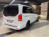 Mercedes-Benz V 300 4 Matic - : Weiß, Van